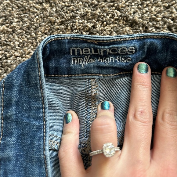 Maurice’s Everflex Jeans - Picture 4 of 7
